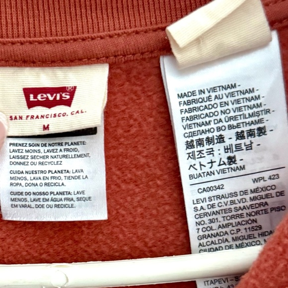 Levi's Terracotta Half-Zip Cropped Hoodie - Picture 5 of 6